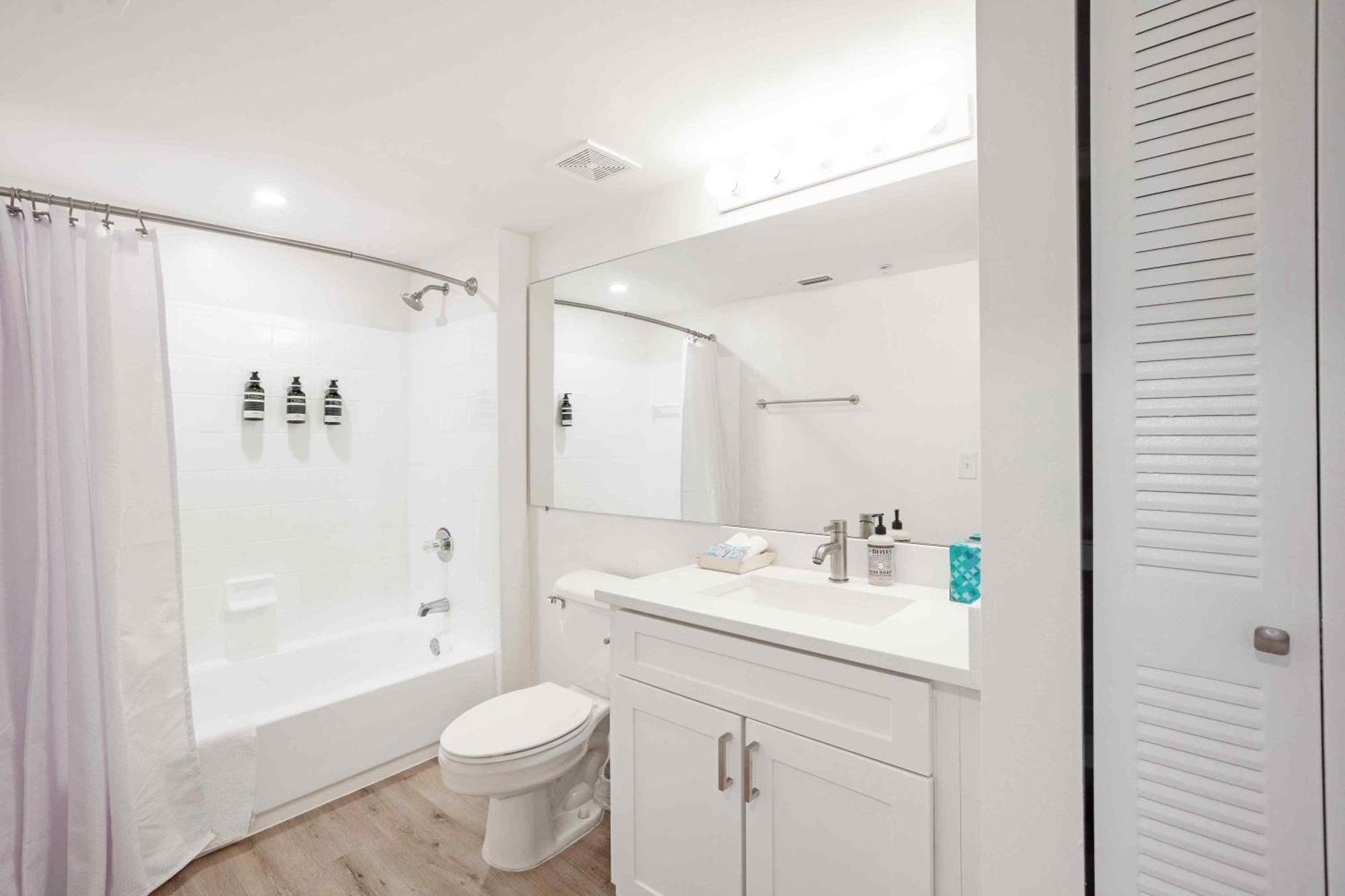 Stunning Centrally Located Apartments At New River Cove In South Florida Fort Lauderdale Dış mekan fotoğraf